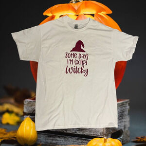 EXTRA WITCHY SHORT‎ SLEEVE TEE UNISEX LARGE WHITE RED GRAPHIC HALLOWEEN NEW